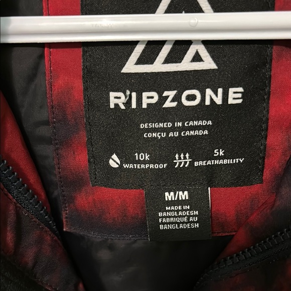 Ripzone Red and Black Kids Jacket 3 in 1. ( has removable fall coat) - Picture 2 of 8